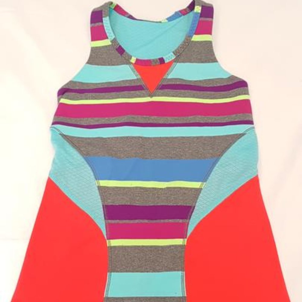 Size 6 - stripped tank